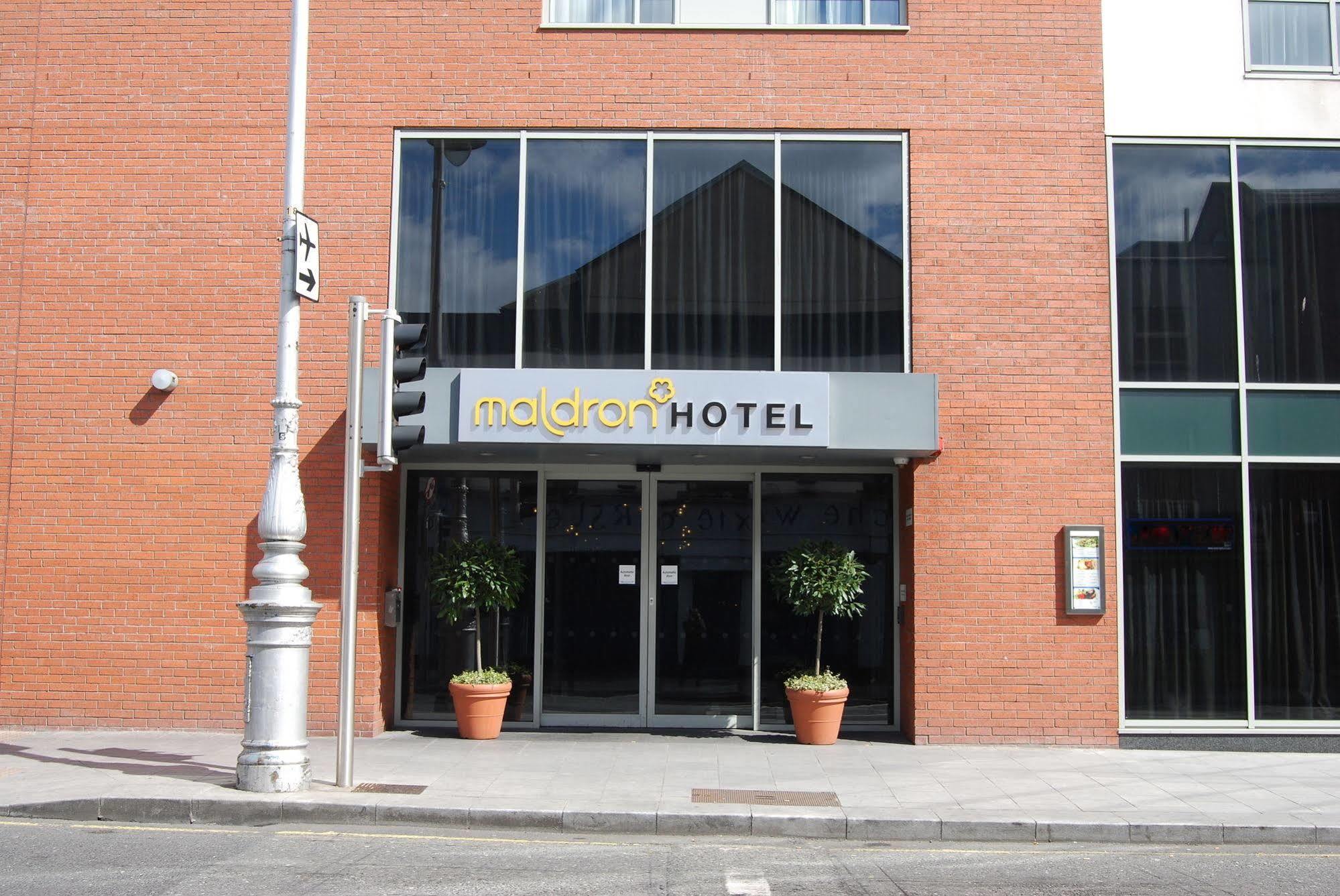 Maldron Hotel Parnell Square Dublin Exterior foto